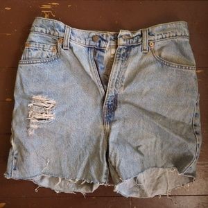 Frayed & Worn Levi Jean Daisy Shorts